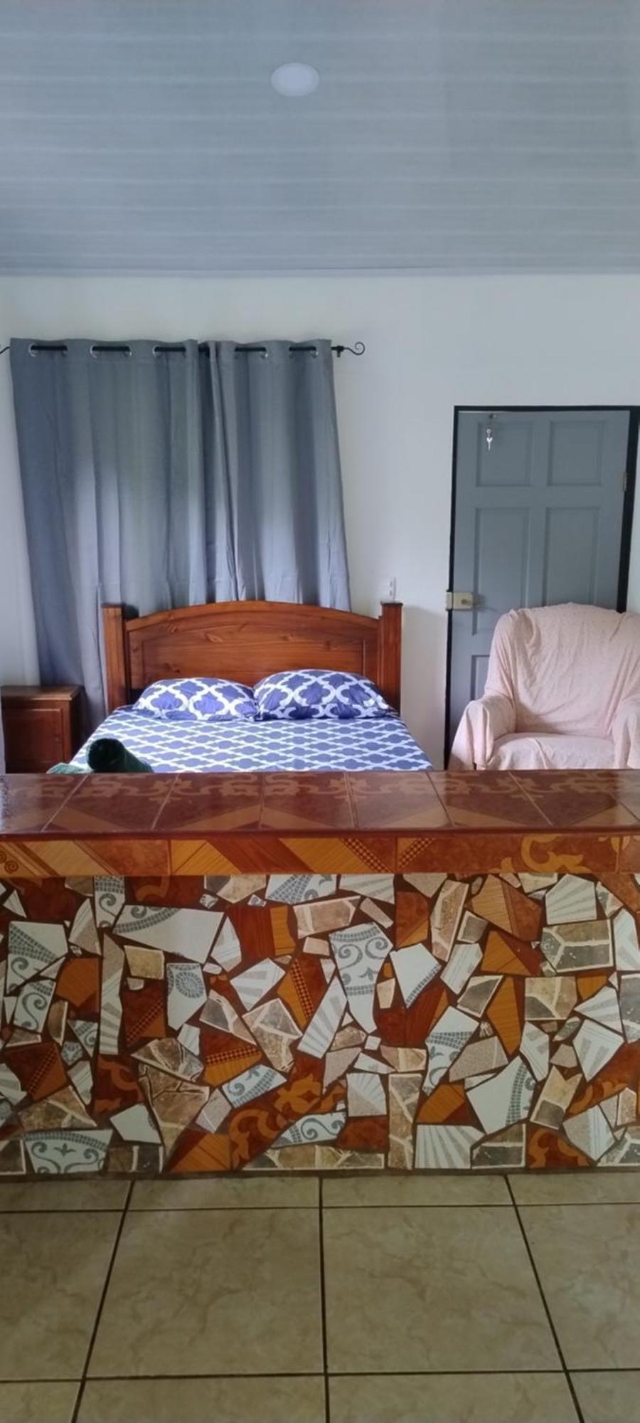 Cabinas Los Tucanes Cahuita Εξωτερικό φωτογραφία